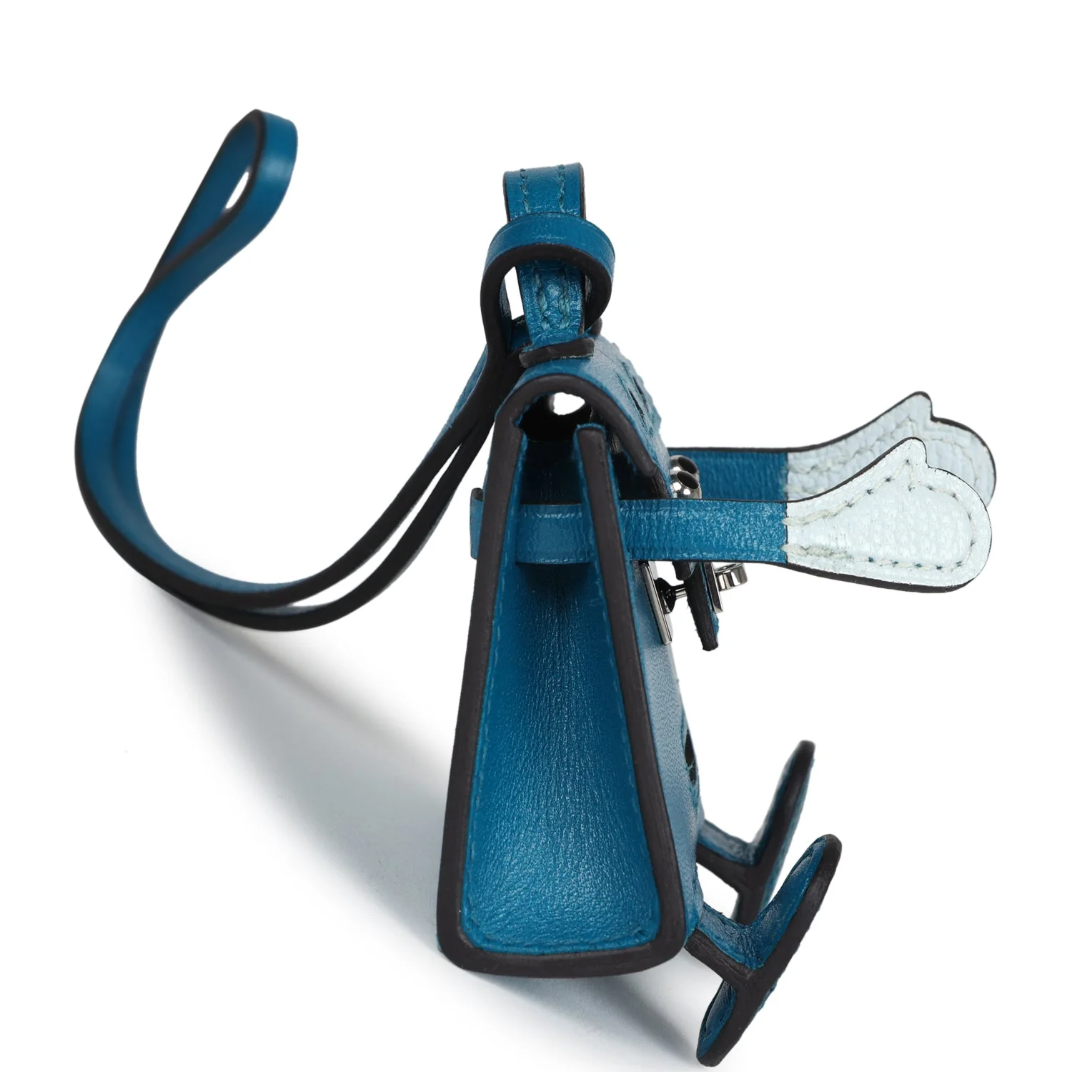 Thumb 4